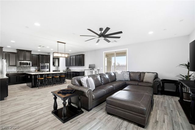 362 Via Del Salvatore, Henderson, NV 89011