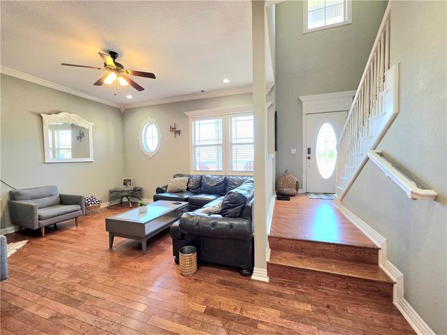 661 Rupple Road, Fayetteville, AR 72704