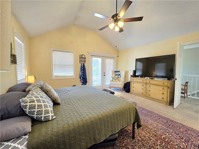 661 Rupple Road, Fayetteville, AR 72704