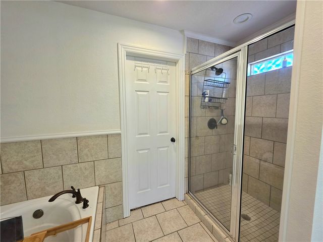 661 Rupple Road, Fayetteville, AR 72704