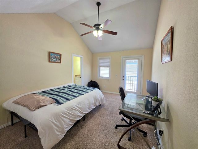 661 Rupple Road, Fayetteville, AR 72704