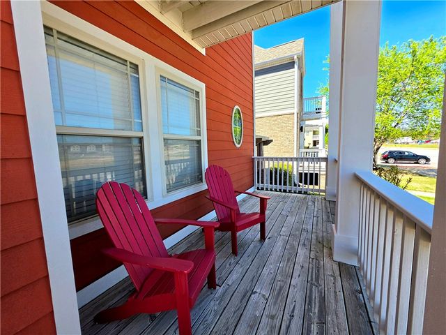 661 Rupple Road, Fayetteville, AR 72704