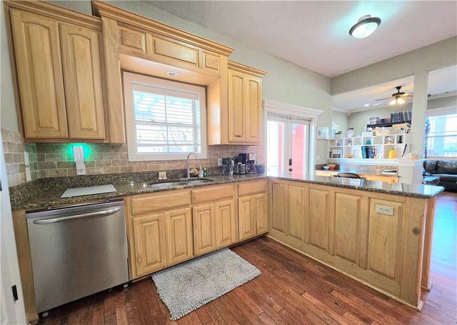 661 Rupple Road, Fayetteville, AR 72704