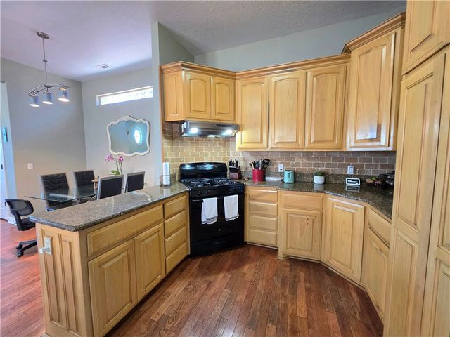 661 Rupple Road, Fayetteville, AR 72704