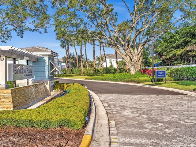 556 Sanderling Circle, Deerfield Beach, FL 33442