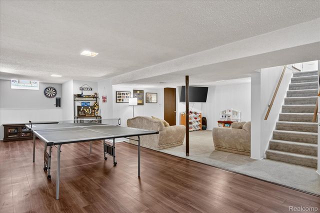 28662 Grandon Street, Livonia, MI 48150