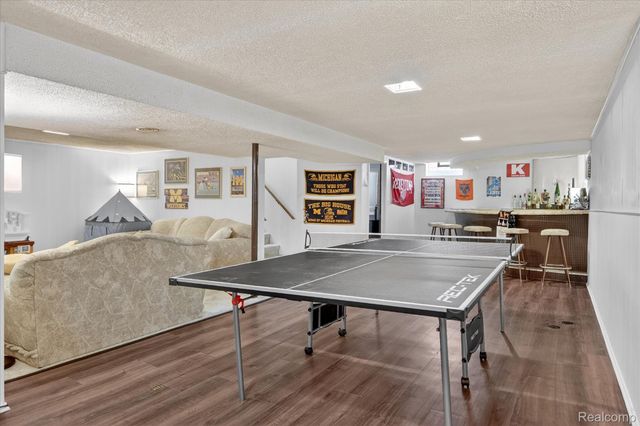 28662 Grandon Street, Livonia, MI 48150