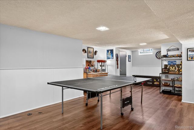 28662 Grandon Street, Livonia, MI 48150