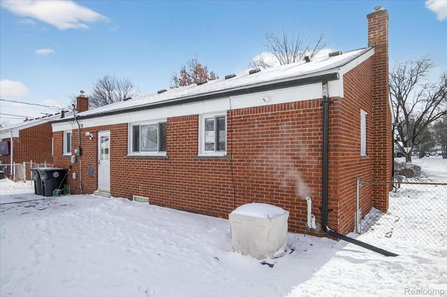 28662 Grandon Street, Livonia, MI 48150