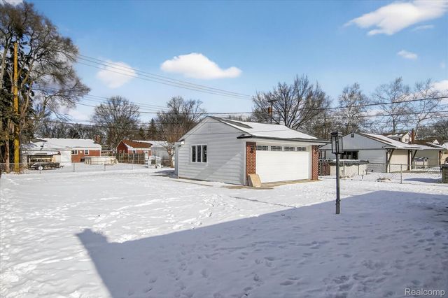 28662 Grandon Street, Livonia, MI 48150