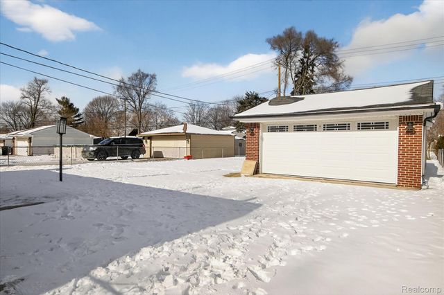 28662 Grandon Street, Livonia, MI 48150