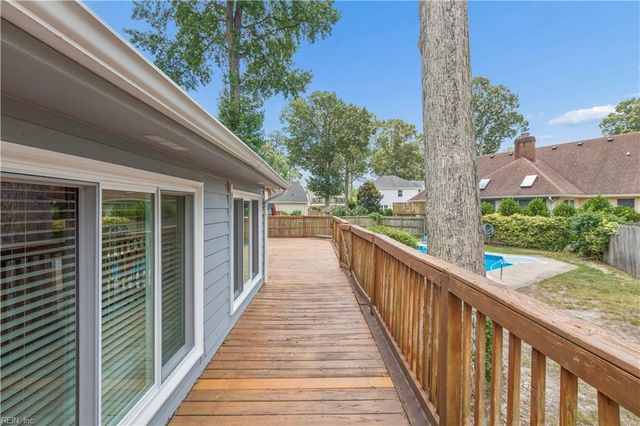 2101 Piney Woods Ct, Virginia Beach, VA 23456