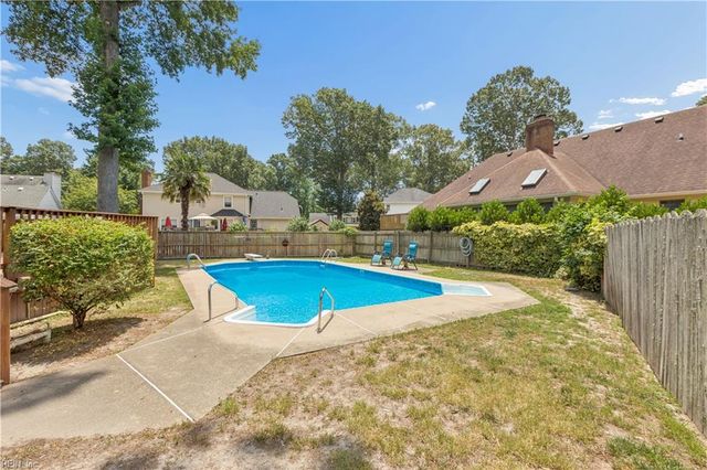 2101 Piney Woods Ct, Virginia Beach, VA 23456