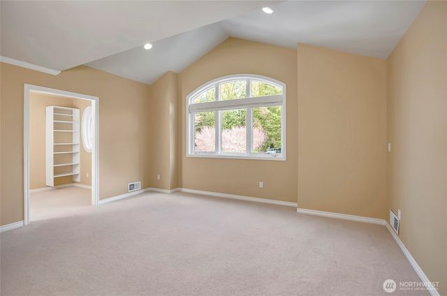 21625 NE 175th Street, Woodinville, WA 98077