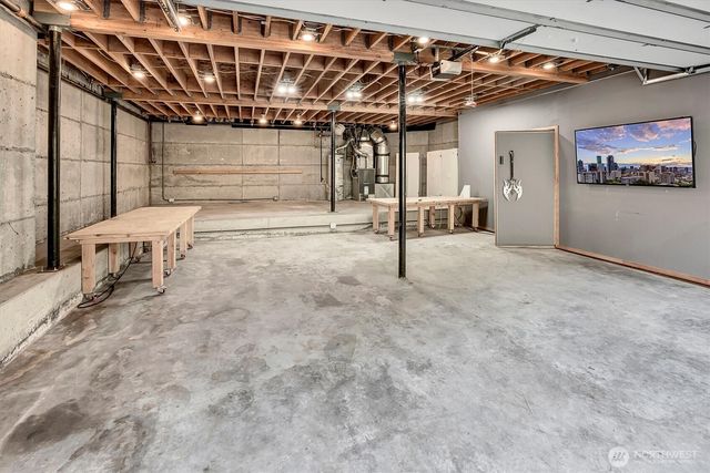 21625 NE 175th Street, Woodinville, WA 98077