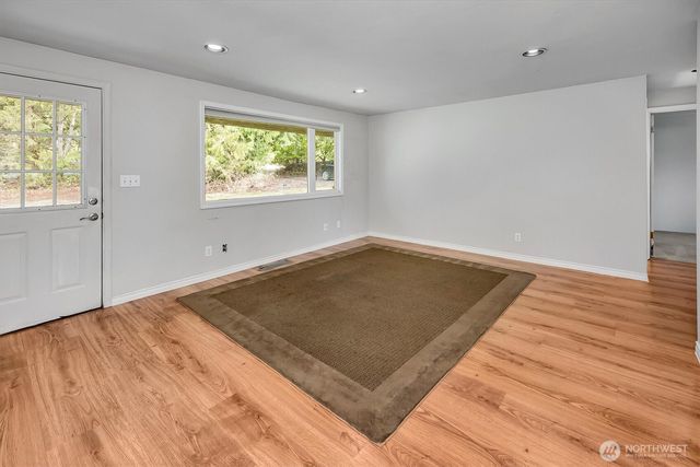 21625 NE 175th Street, Woodinville, WA 98077