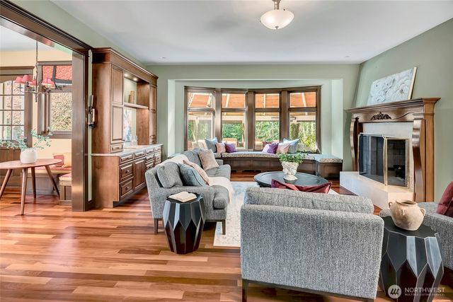 21625 NE 175th Street, Woodinville, WA 98077