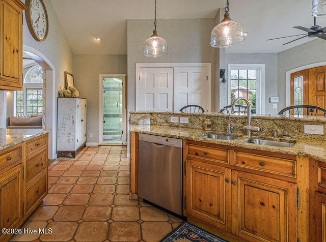 200 Cameron Avenue, Vass, NC 28394