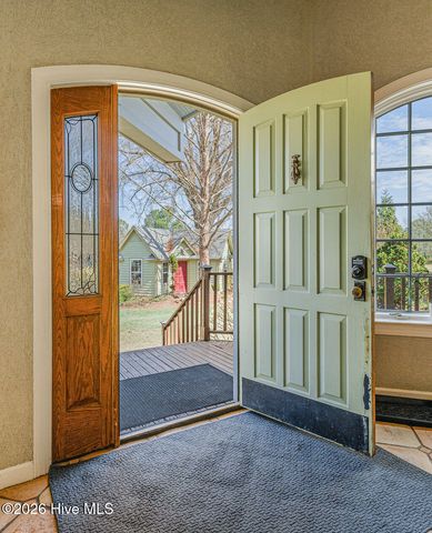 200 Cameron Avenue, Vass, NC 28394
