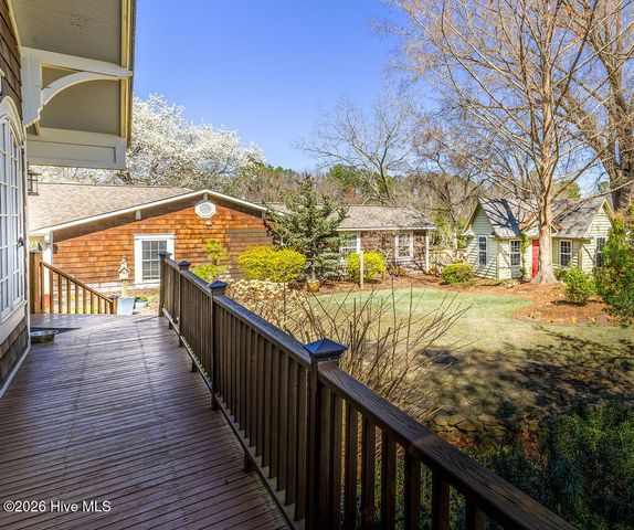 200 Cameron Avenue, Vass, NC 28394