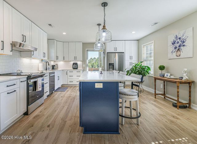 200 Cameron Avenue, Vass, NC 28394