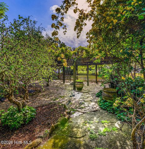 200 Cameron Avenue, Vass, NC 28394