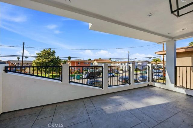 10538 La Reina, Downey, CA 90241