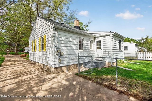 546 Hamilton Avenue, Lansing, MI 48910