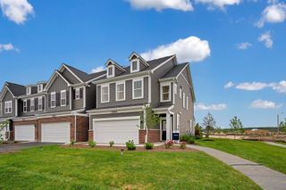24405 W Kroll Drive 67416, Plainfield, IL 60585