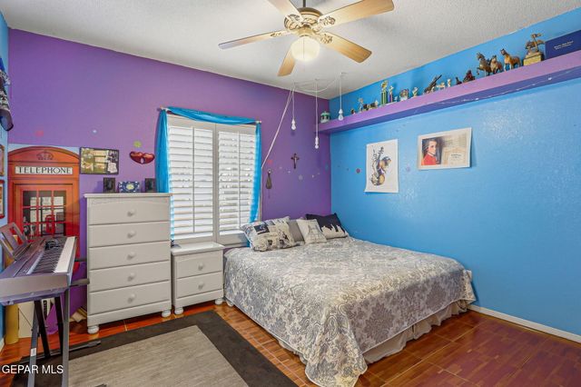1372 SILVER GATE Place, El Paso, TX 79936