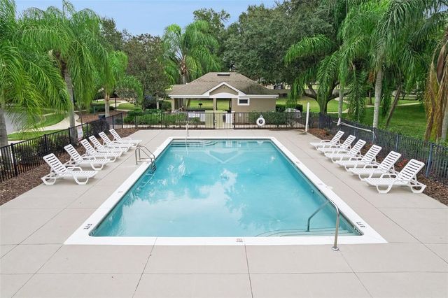 287 FALLEN OAK COURT, Eustis, FL 32736