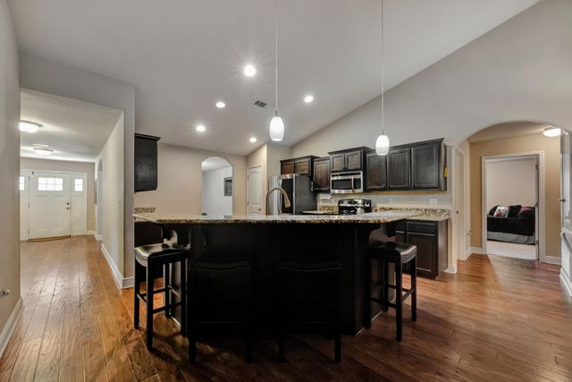 2428 Genevieve Way, Crestview, FL 32536