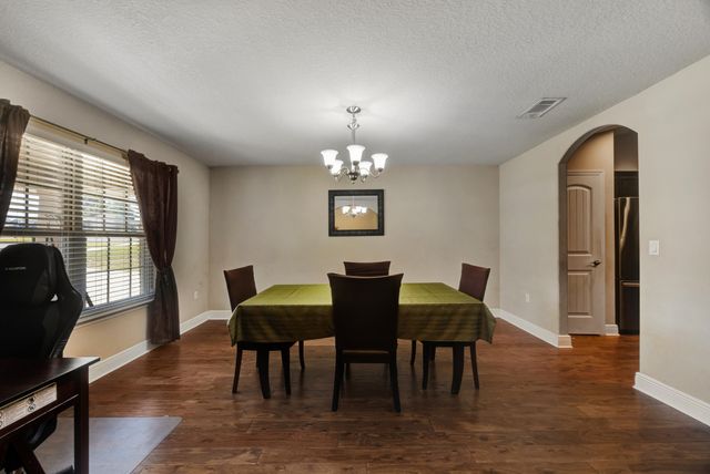 2428 Genevieve Way, Crestview, FL 32536