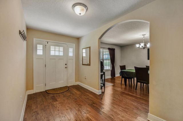 2428 Genevieve Way, Crestview, FL 32536