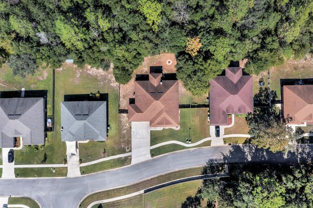 2428 Genevieve Way, Crestview, FL 32536