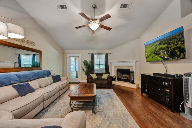 2428 Genevieve Way, Crestview, FL 32536