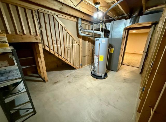 911 S Lincoln Avenue, Three Rivers, MI 49093