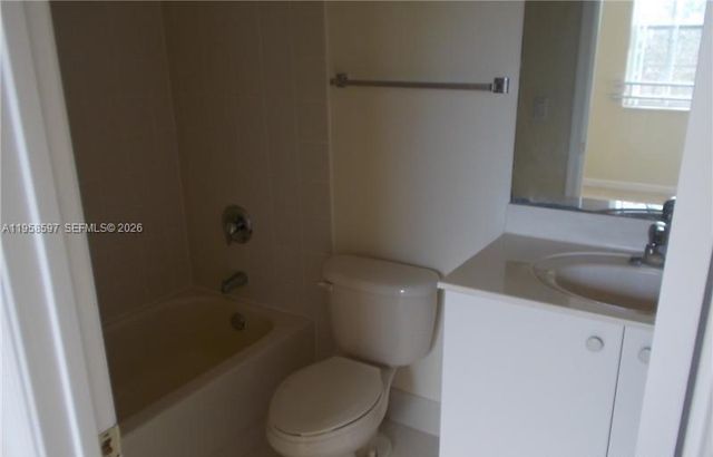 2650 SW 84th Ter 105, Miramar, FL 33025