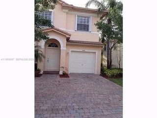 2650 SW 84th Ter 105, Miramar, FL 33025