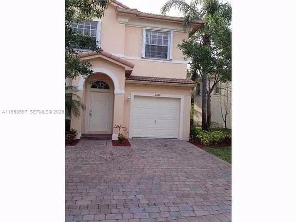 2650 SW 84th Ter 105, Miramar, FL 33025