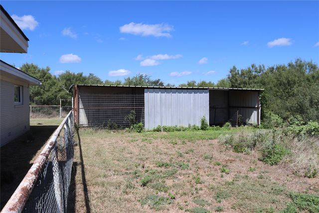 220 US Highway 380 W, Jacksboro, TX 76458
