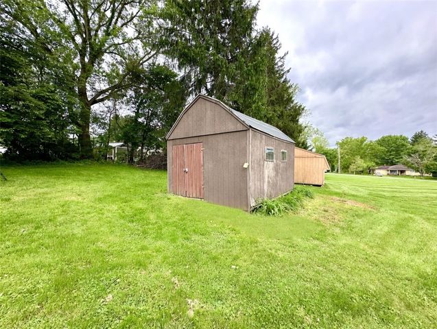 145 Fording Rd, Union Twp, PA 16101