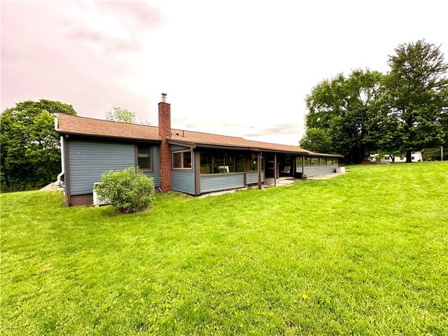 145 Fording Rd, Union Twp, PA 16101