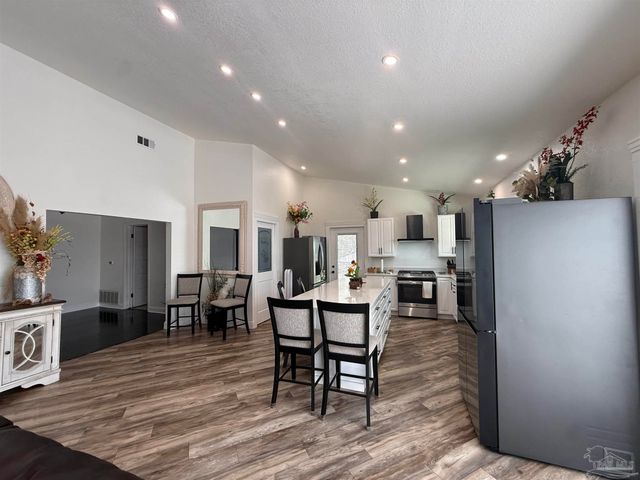 12480 Lillian Hwy, Pensacola, FL 32506