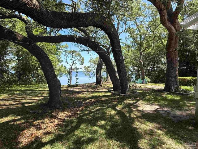 12480 Lillian Hwy, Pensacola, FL 32506