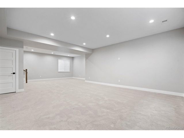 3341 S Fairfax St, Denver, CO 80222