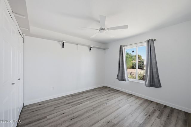 4638 E LA PUENTE Avenue, Phoenix, AZ 85044