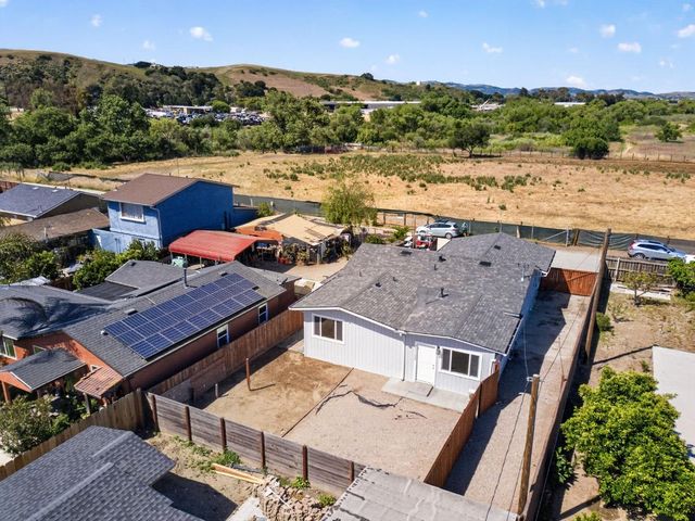420 Bridgevale, Hollister, CA 95023