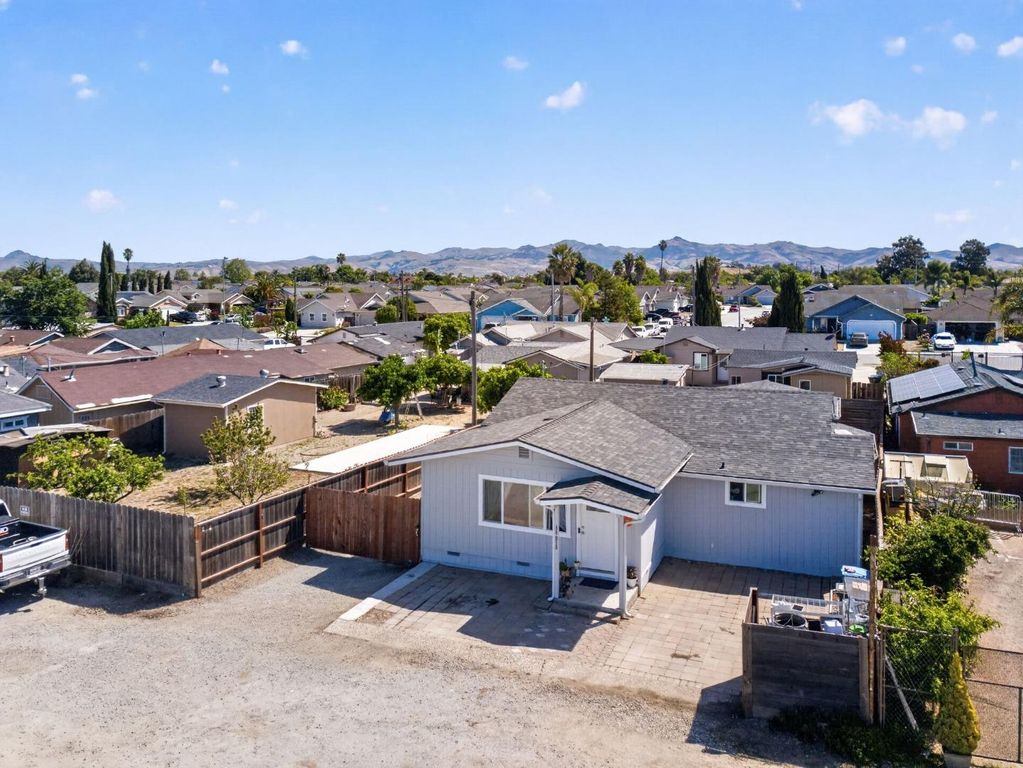 420 Bridgevale, Hollister, CA 95023
