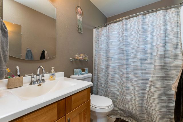 17108 Penn Valley Dr, Penn Valley, CA 95946